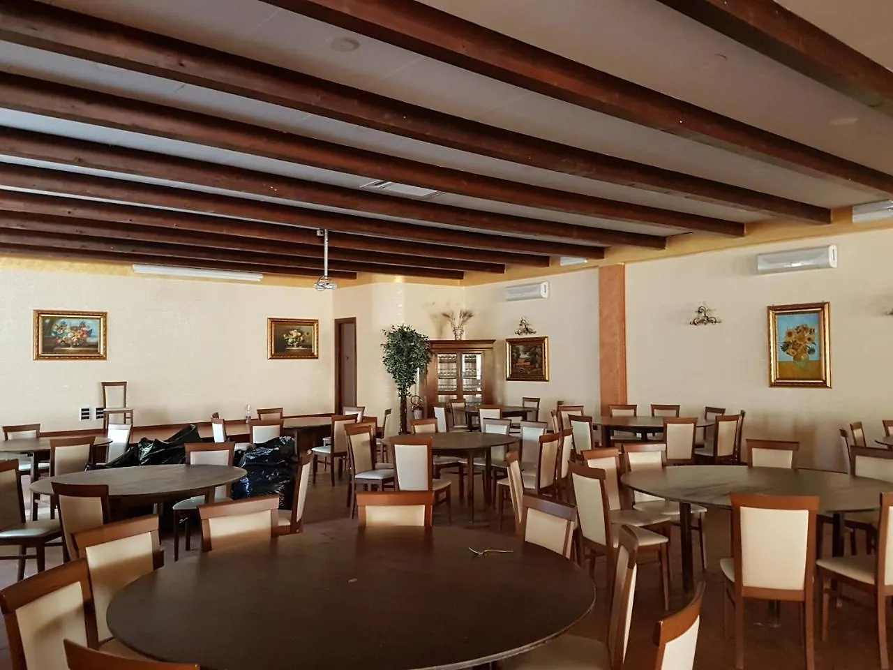 פיאצה ארמרינה Agriturismo Il Drago בית חווה פיאצה ארמרינה