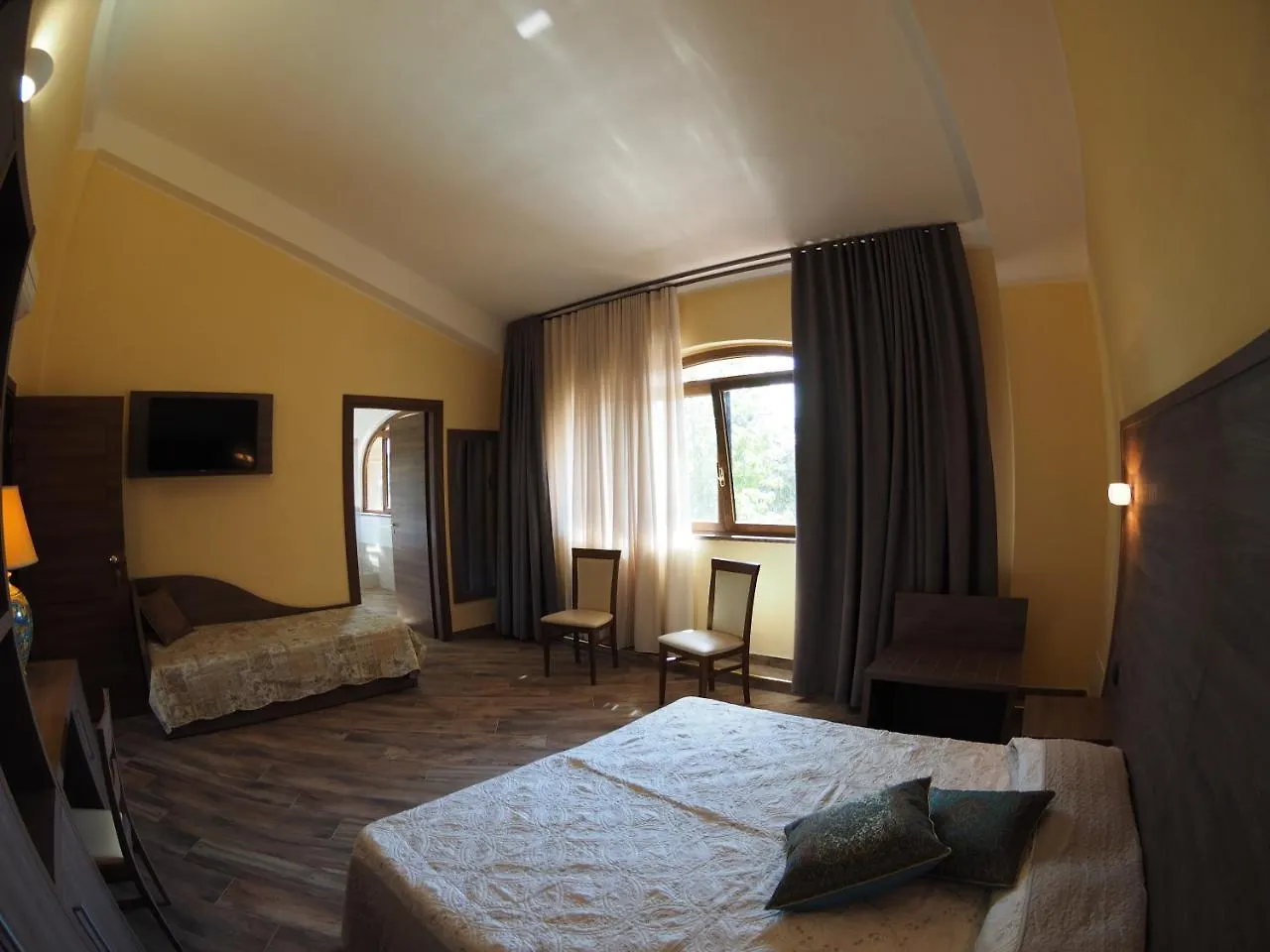 פיאצה ארמרינה Agriturismo Il Drago פיאצה ארמרינה